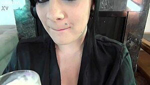 Goth babe spills dirty talk secrets in her milkshake maker interview