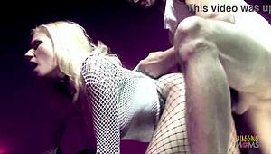 Blonde Milf Obsessed with Big Juicy Cocks Pounding Her Shaved Ass Doggystyle