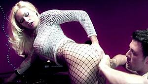 Blonde Milf Obsessed with Big Juicy Cocks Pounding Her Shaved Ass Doggystyle