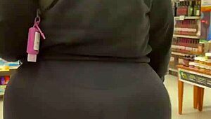 Voyeur spies phat ass bbw heather stretching yoga