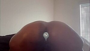Ava Knightly anal plugs diamond for daddy cum