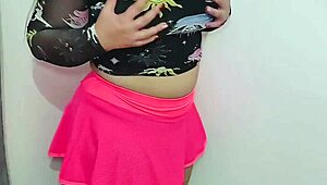 omg mi madrastra's juicy fat ass and pussy lips shaking while dad cooks dinner 😍🍑💦