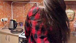 hey young brunette wife, want this thick cum load dumped right in your mouth? 