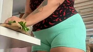 discover the most swollen pussy you've ever seen up close