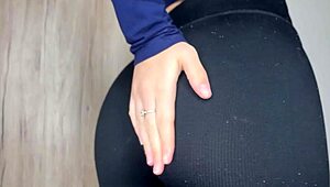 Latina beauty fingers hairy pussy to orgasm in bathroom