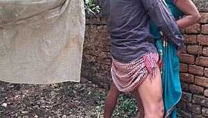 Desi Wife Begs Neighbors for Outdoor Hardcore Pounding