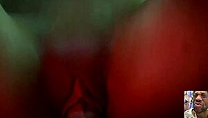 Watch This Big Tits Bald Pussy Slut Squirting on Dildo Machine! Elizabeth Fucks Herself Hard