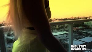 blonde ebony slut sucks monster 12-inch bbc then rides it on miami rooftop 😍🍑💦