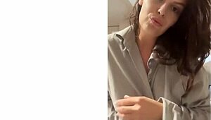 were on date you see my pegging pic on phone wanna stay or bail??