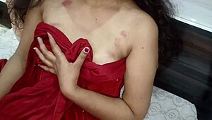 Newlywed bride screams in muscular groom's fetish honeymoon roleplay