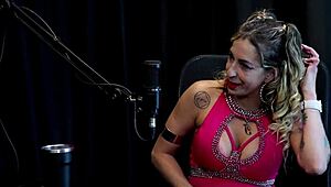uma foda ajudou com ansiedade mas o cliente ladrão queria gangbang fetiche - julia fontanelli in sheer red