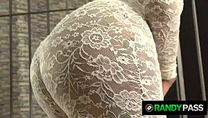 whoa trans guard patricia arruda's lingerie bubble butt jerks huge cock 🍆👮