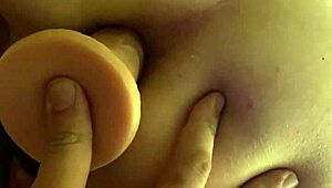 pregnant babe takes double penetration while sucking dick deep