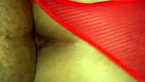 milwaukee slut bends over squirting on big black daddy dick