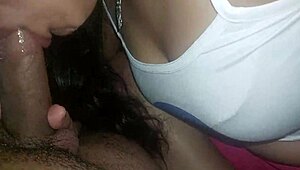 mi garganta profunda tragando tu pene entero 😍 y tu leche caliente en mi cara 💦