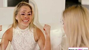 Teen Shares Her Blonde Lesbian Sugarmommy's Shaved Pussy Licking with Petite BFF!