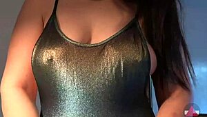 I crave spraying hot cum on my swimsuit big ass and belly fetish