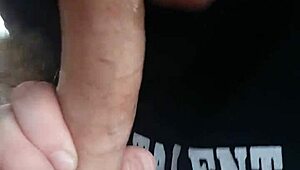 i'm suckin this cock so sloppy at the lake... twonymphos gettin drenched outdoors 😩💦