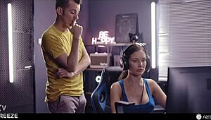 Gamer Girl Banged Hard After Time Freeze Pussy Creampie Cum Mouth