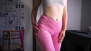 wanna worship this pawg asian milf's tight leggings panty line ass?