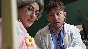 Czech Granny Craves Her Doctor's Hard Spooning in the Hospital Room