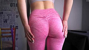 wanna worship this pawg asian milf's tight leggings panty line ass?