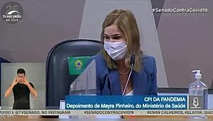 Ei, vovê arromba essa novinha sem dó nenhuma?