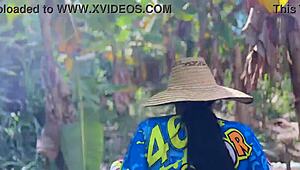 that innocent looking colombian campesina housewife gets fucked outdoors for chickens close-up