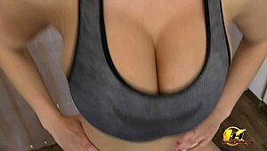 milf's huge natural tits bounce in fitness workout