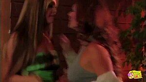 yo venus and jessi get spied fuckin with that huge dildo damn
