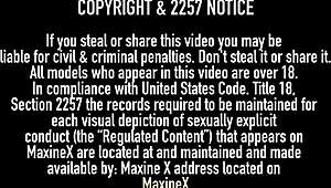 Maxine X Stuffing Pantyhose Inside Before Intense Dildo Anal Pounding