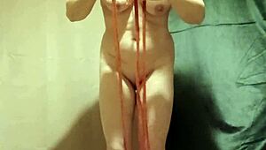 i'm esclave f tying myself in autobondage it hurts so good