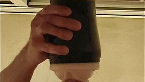 🤯 fucking my fleshlight so hard it makes me shake with orgasm 😩💦