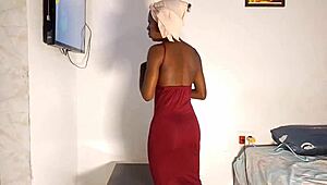 Family maid with tiny waist earns her keep on her knees every day