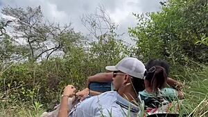me follaron duro en la cima de la monta�a sexo real al aire libre