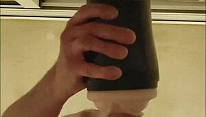 🤯 fucking my fleshlight so hard it makes me shake with orgasm 😩💦