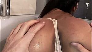 Interactive video with darcia lee having sex in bathtub