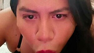 me gusta chupar mi dildote in solo play