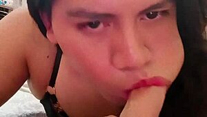 me gusta chupar mi dildote in solo play