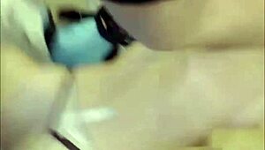 Blond tranny fleshlighting her shecock