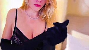 blonde milf auditions with toy