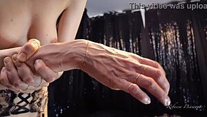 Rebecca Diamante Shows Her Hand Veins While Topless