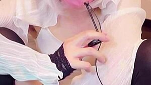 mask beauty crossdressing and masturbating while streaming