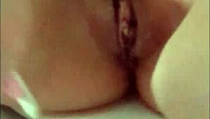 candid shy amateur gf shaving her pussy close up