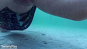 underwater creampie from stranger on beach