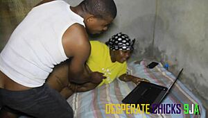 Amateur ghetto lovers share sweet moments together