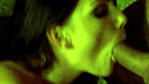 Slutty brunette milf enjoys outdoor threesome