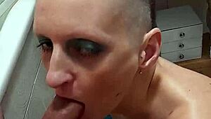 german milf sandra gives blowjob