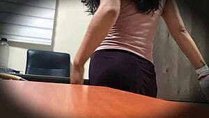 Upskirt Secretary Ninfomana Mexican Nataly Without Panties