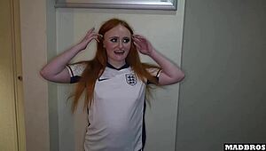 English fan takes public anal